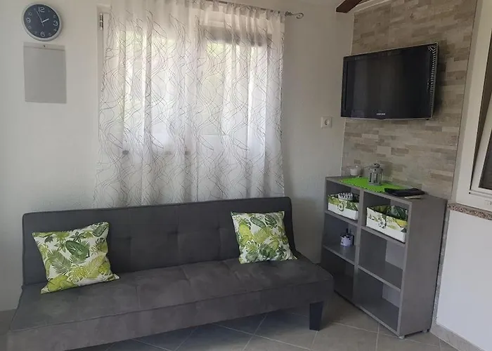 Apartament With Parking Space Baska, Krk - 23618 *