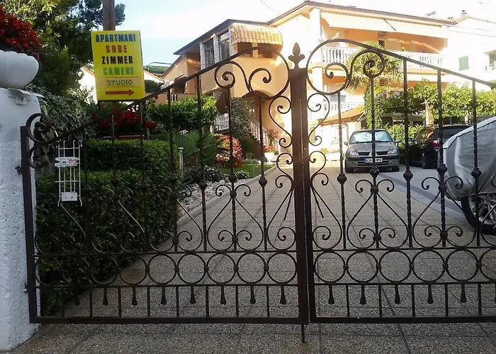 With Parking Space Baska, Krk - 23618 Apartment